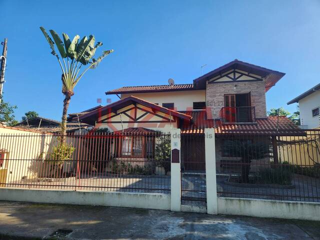 #906 - Casa para Venda em Ubatuba - SP - 2