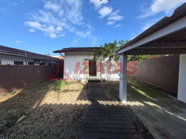 #1865 - Casa para Locação em Ubatuba - SP