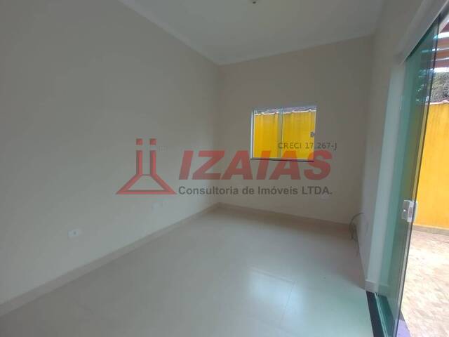 Casa para Venda em Ubatuba - 3